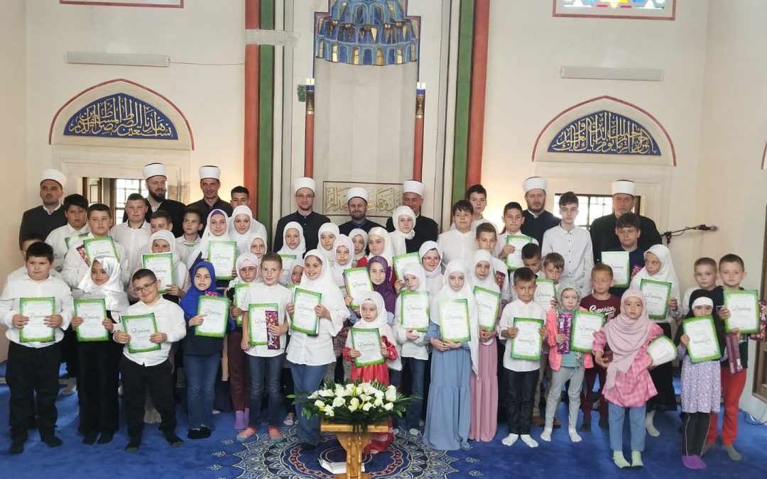 “Održana svečana mektebska akademija u Ferhat-pašinoj džamiji”